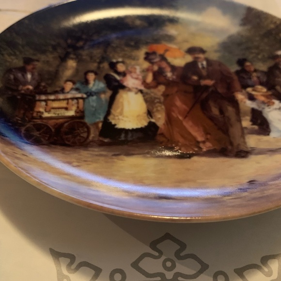 Berlin Design fine china collectors plate German Beautiful - Picture 3 of 6